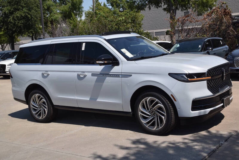 2025 Lincoln Navigator Reserve