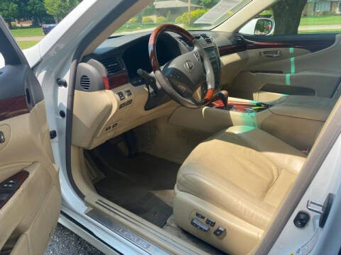 2007 Lexus LS 460