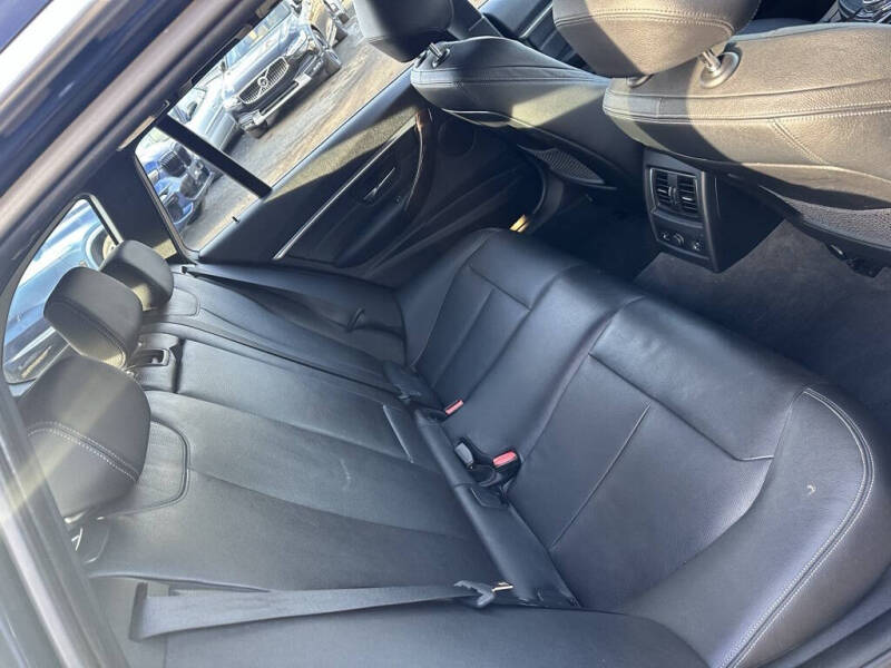 2016 BMW 3 Series 328i xDrive