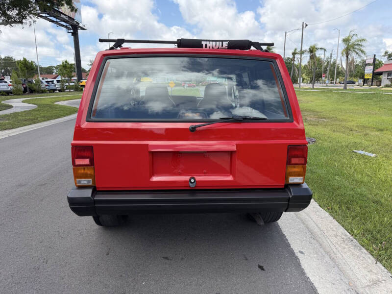 1995 Jeep Cherokee Sport
