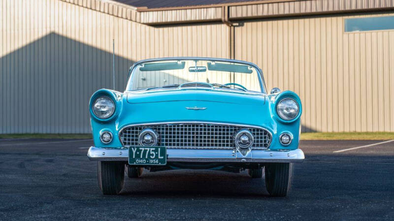1956 Ford Thunderbird