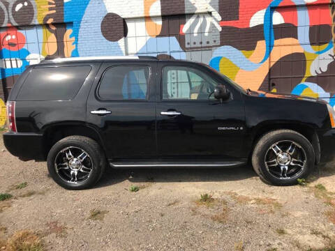 2007 GMC Yukon for sale at Long & Sons Auto Sales in Detroit MI