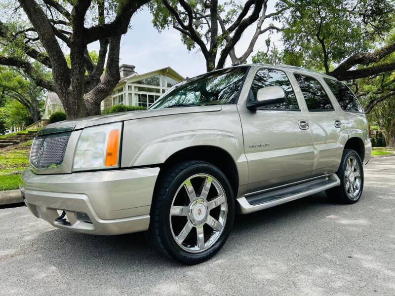 2003 Cadillac Escalade