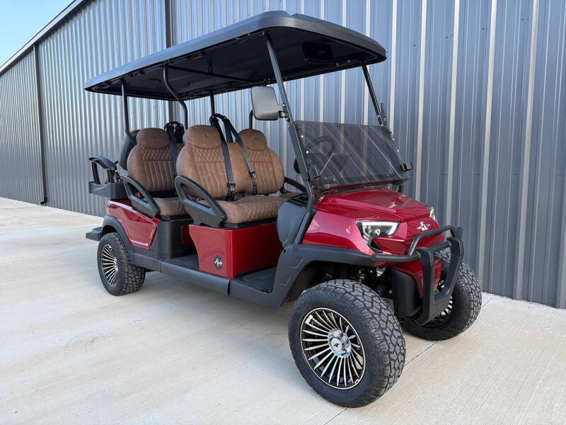 2026 Atlas 6 Passenger Lifted