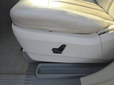 2009 Chrysler Town and Country Touring