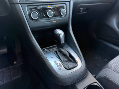 2012 Volkswagen Golf