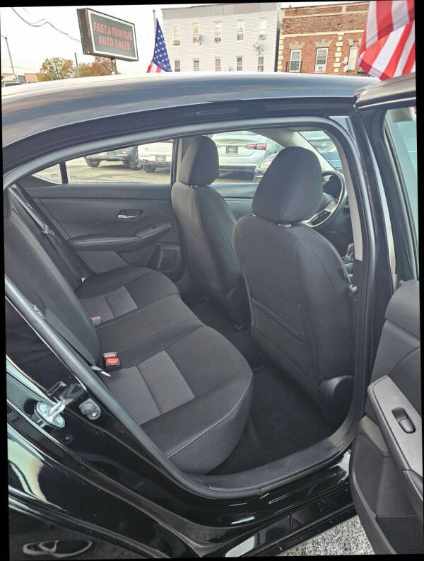 2023 Nissan Sentra SV