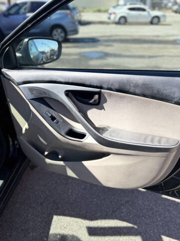 2014 Hyundai Elantra