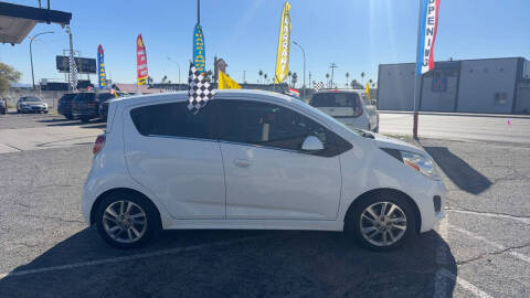 2014 Chevrolet Spark EV 1LT