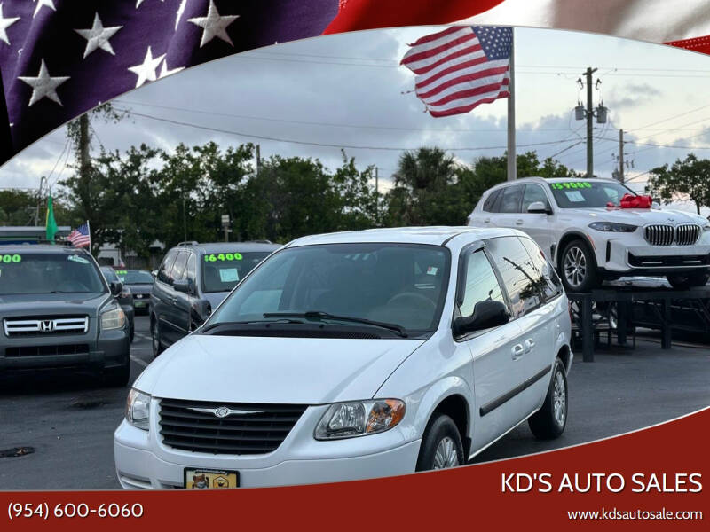 2006 Chrysler Town and Country for sale at KD's Auto Sales in Pompano Beach FL