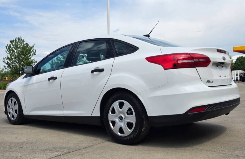 2016 Ford Focus S