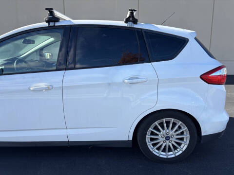 2013 Ford C-MAX Hybrid SE