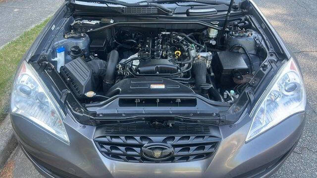 2011 Hyundai Genesis Coupe 2.0T