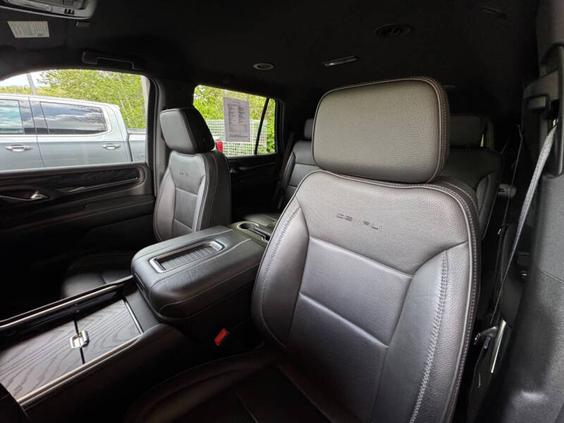 2022 GMC Yukon Denali