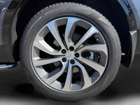 2025 Land Rover Discovery Sport P250 Dynamic SE