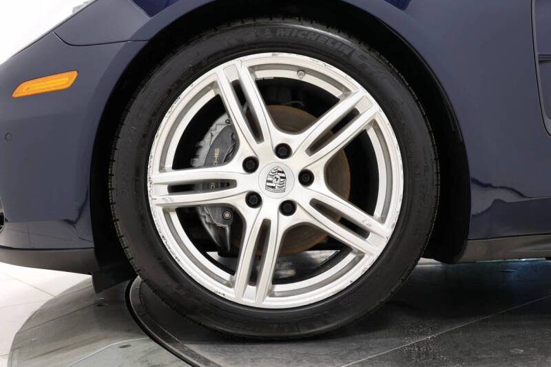 2018 Porsche Panamera