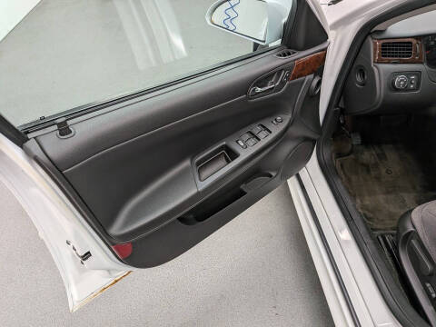 2011 Chevrolet Impala LT
