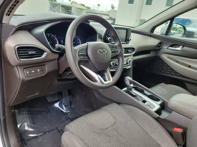 2020 Hyundai Santa Fe SE