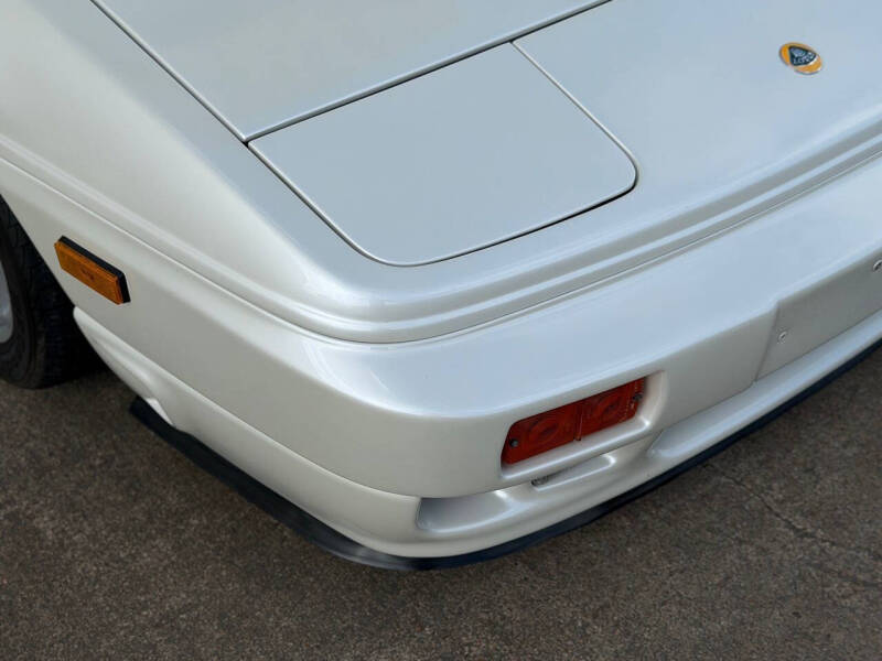 1991 Lotus Esprit