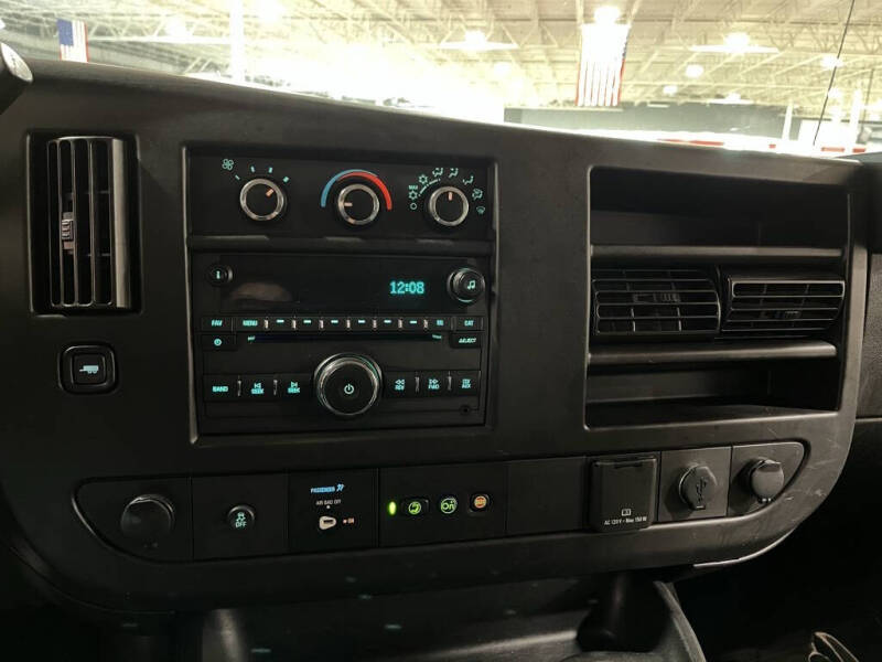 2020 Chevrolet Express LS 3500