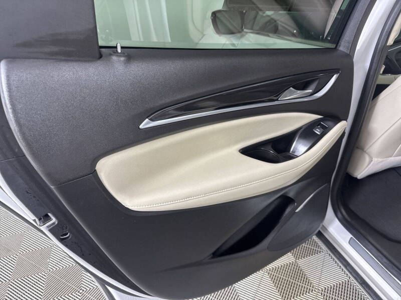 2023 Buick Enclave Premium