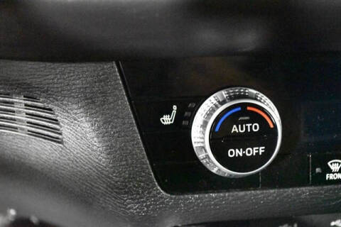 2024 Mitsubishi Outlander PHEV SE