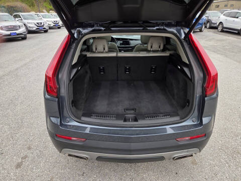 2019 Cadillac XT4 Premium Luxury