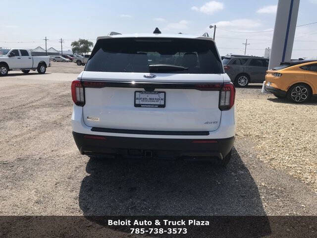 2025 Ford Explorer ST-Line