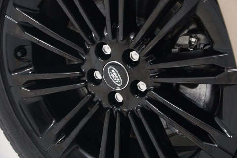 2024 Land Rover Range Rover Evoque P250 Dynamic SE