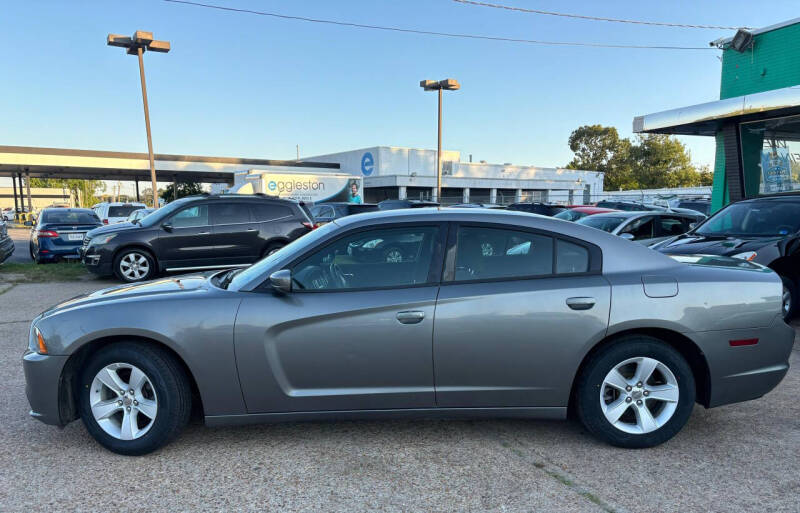2012 Dodge Charger SE