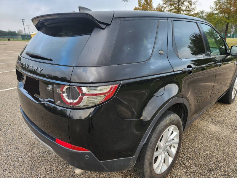 2017 Land Rover Discovery Sport HSE photo 10