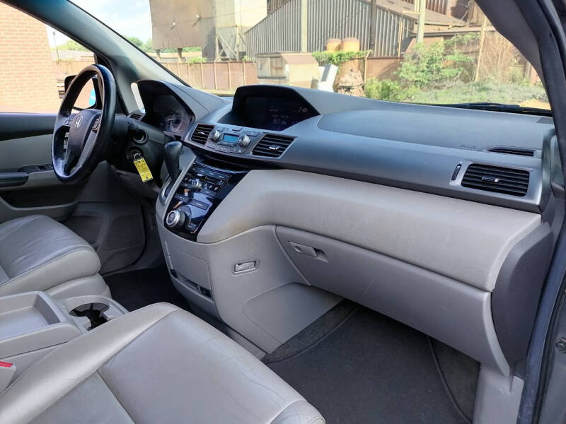 2013 Honda Odyssey EX-L - Photo 34