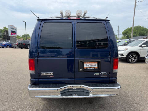 2014 Ford E-Series E-250