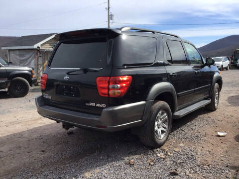 2004 Toyota Sequoia SR5