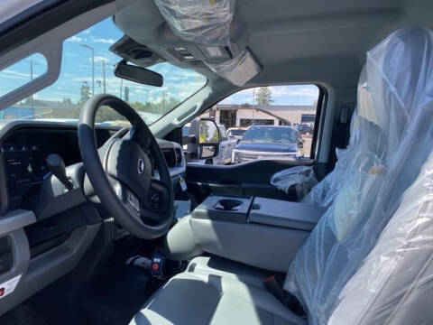 2025 Ford F-600 Super Duty