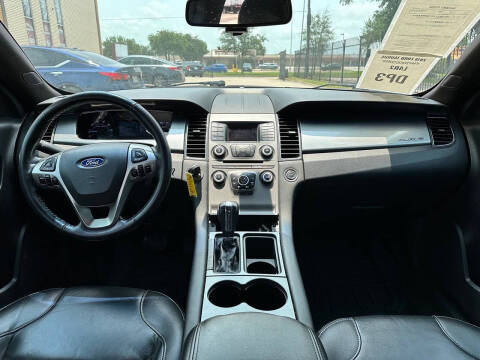 2018 Ford Taurus SEL