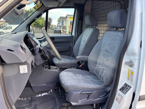 2013 Ford Transit Connect XLT