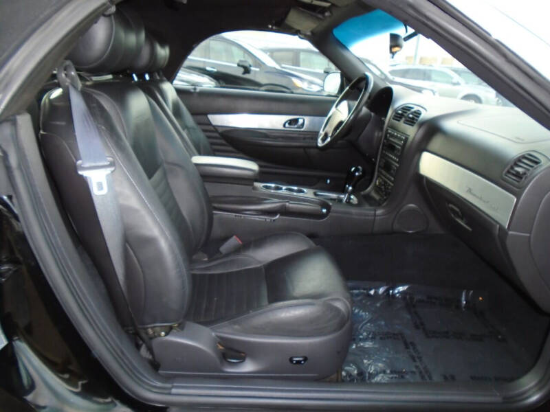 2002 Ford Thunderbird Deluxe