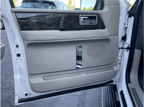 2015 Lincoln Navigator