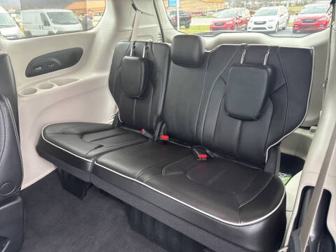 2022 Chrysler Pacifica Limited