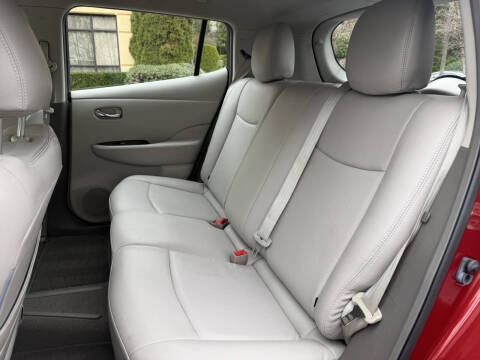 2012 Nissan LEAF SL
