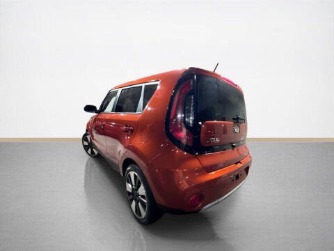 2018 Kia Soul +