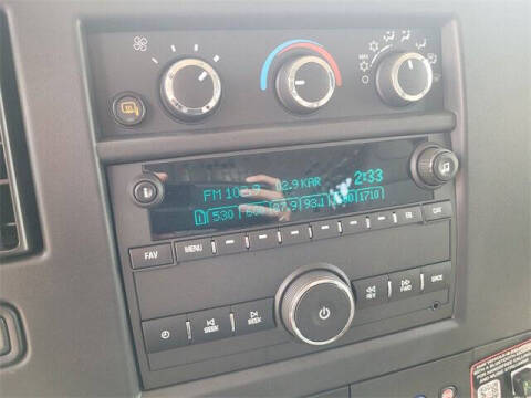 2025 Chevrolet Express 2500