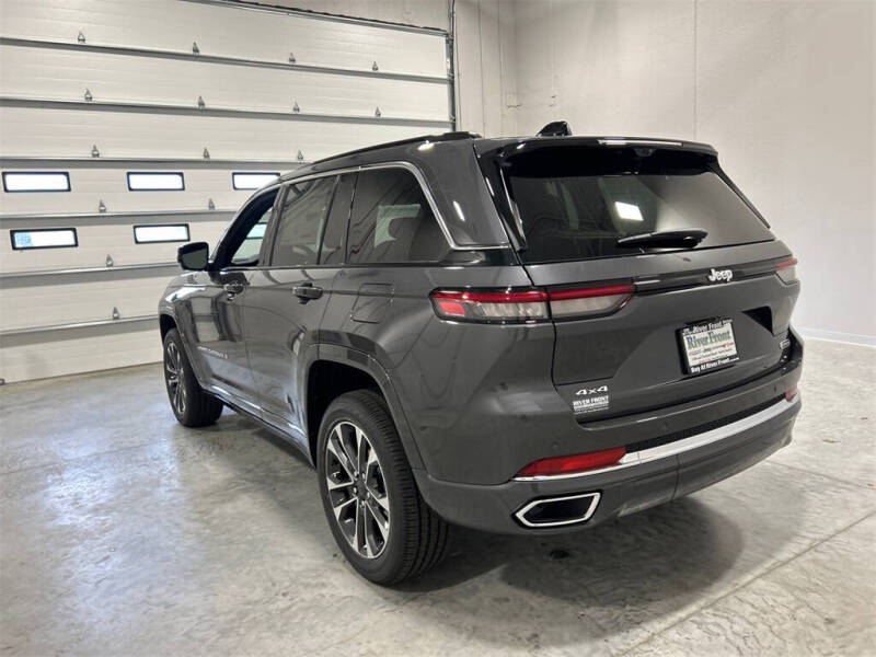 2025 Jeep Grand Cherokee Overland