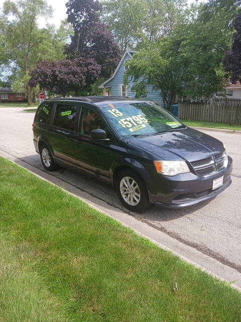 2013 Dodge Grand Caravan for sale at LB's Discount Auto Sales in Steger, IL