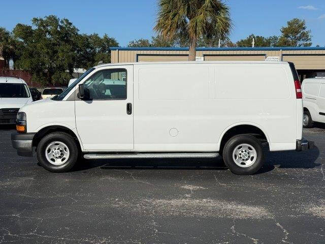 2024 Chevrolet Express 2500