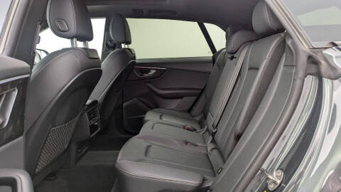 2022 Audi Q8 quattro Premium Plus 55 TFSI