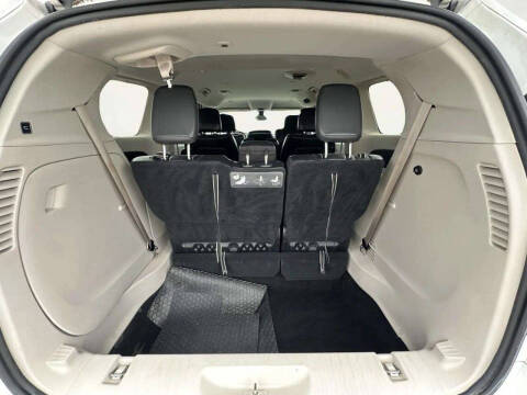 2017 Chrysler Pacifica Touring Plus