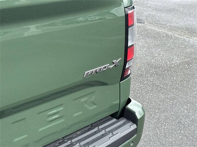 2022 Nissan Frontier PRO-X