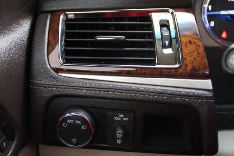 2011 Cadillac Escalade Platinum Edition